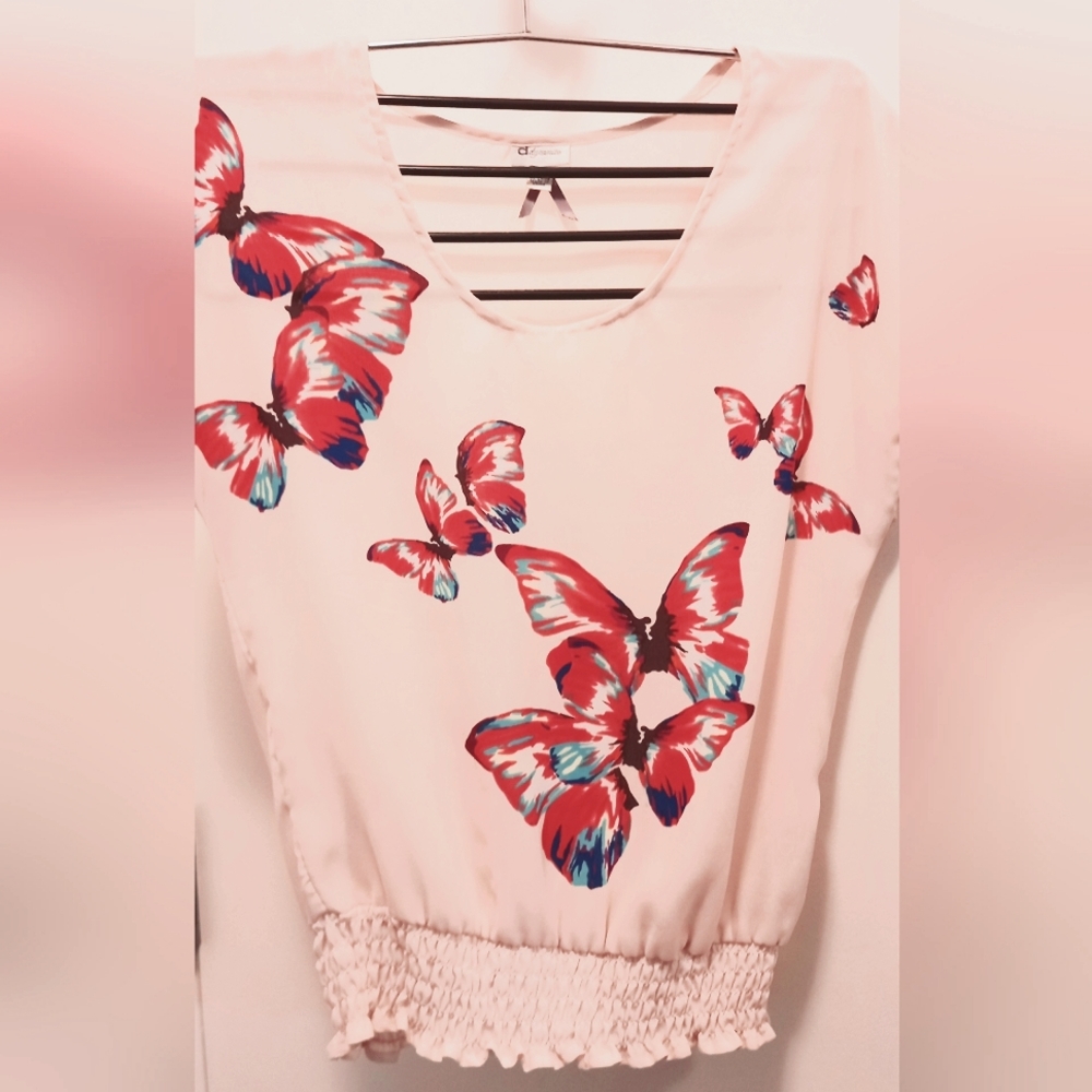 Dynamite - xs Butterfly Blouse